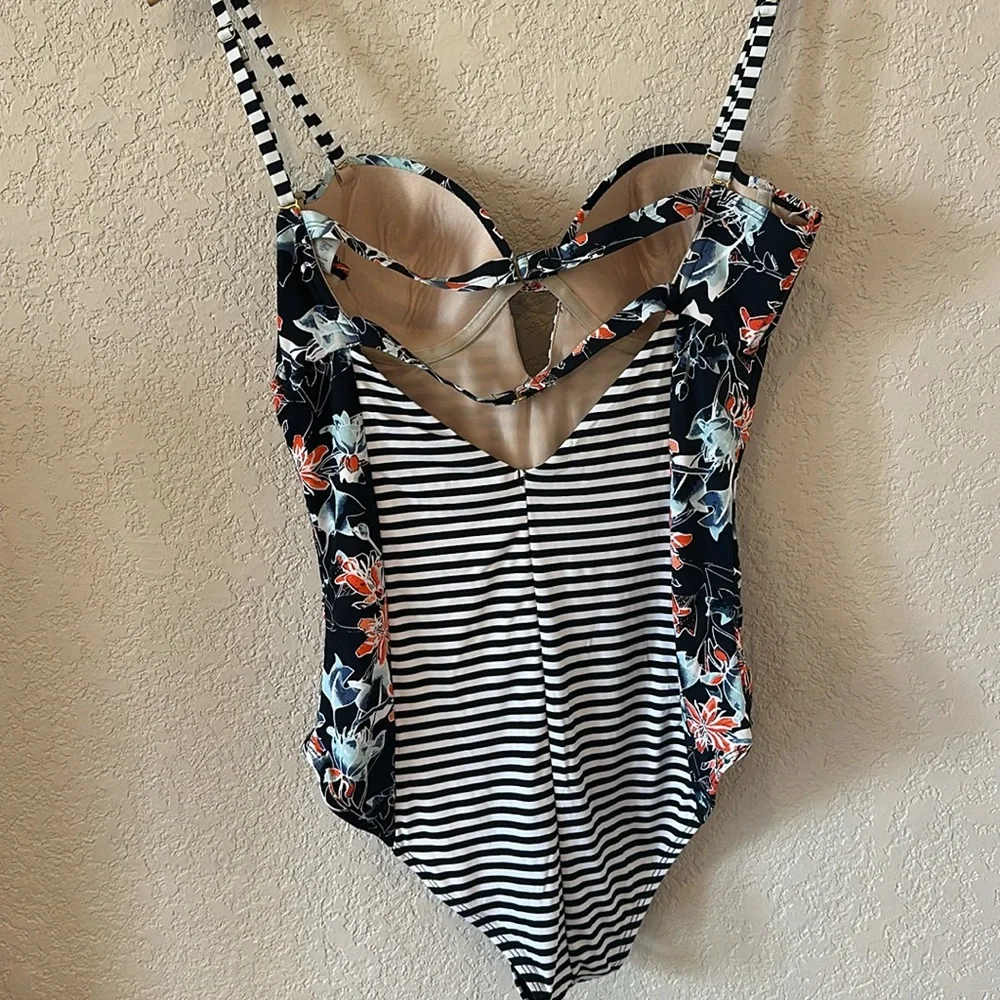 Tart swim one piece